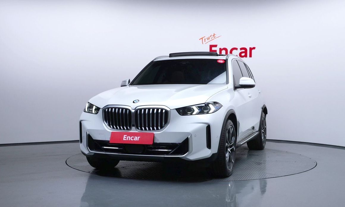 BMW X5 xDrive 40i xLine, 2025