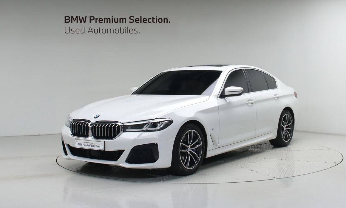 BMW 5-Series 520i M Sport, 2023