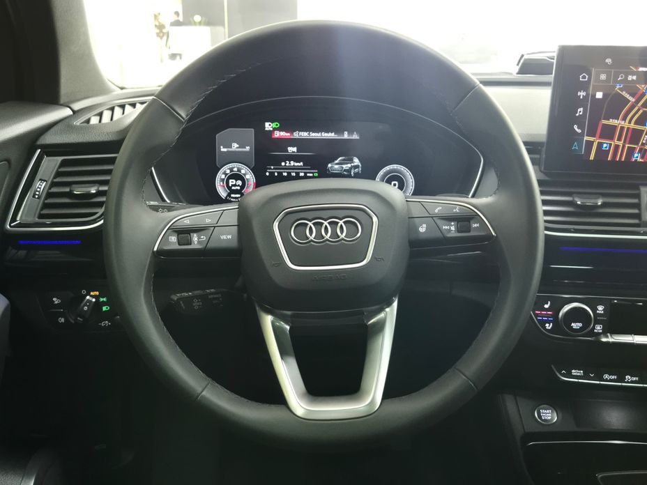 Audi Q5 45 TFSI Quattro Premium, 2024