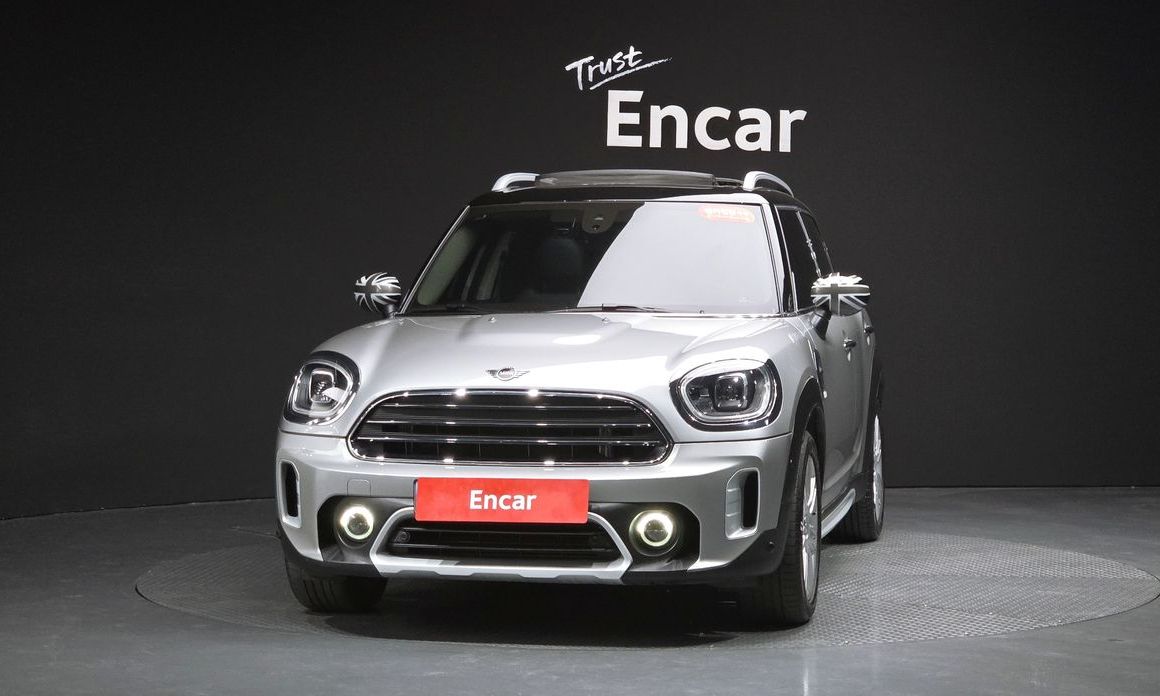 Mini Countryman Classic Plus Launch Pack, 2023