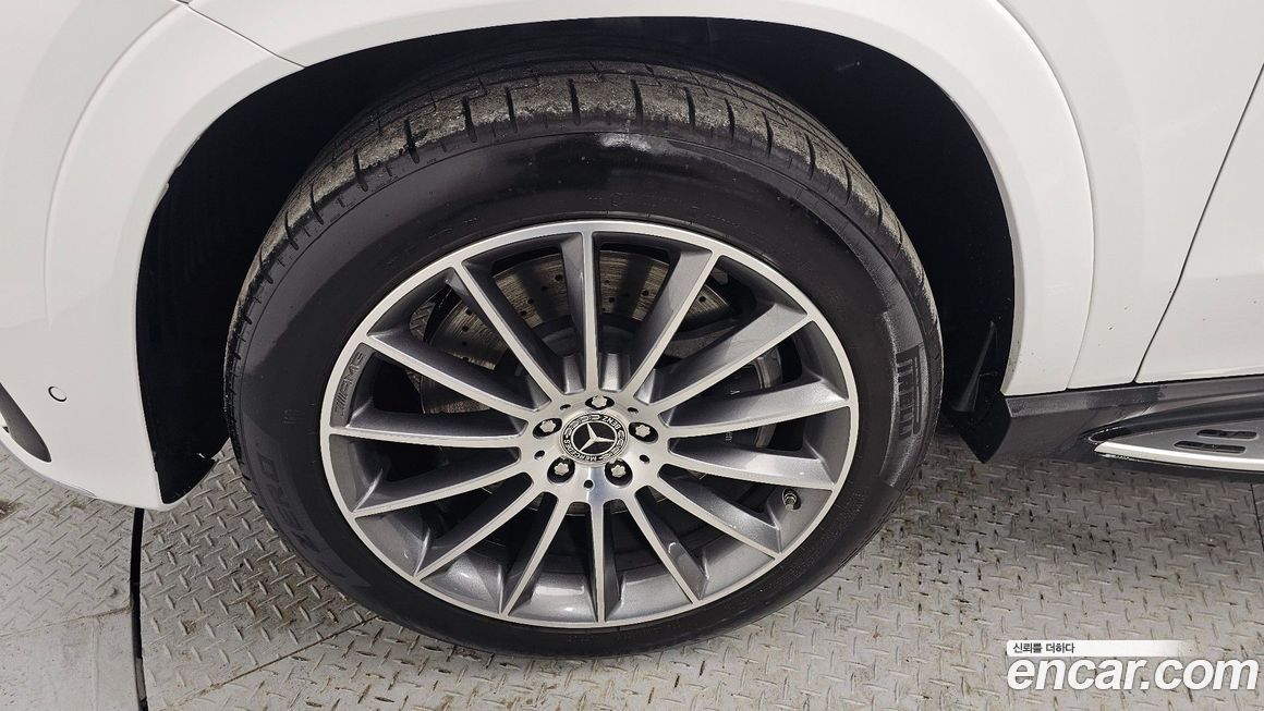 Mercedes-Benz GLE-Class GLE450 4MATIC, 2025