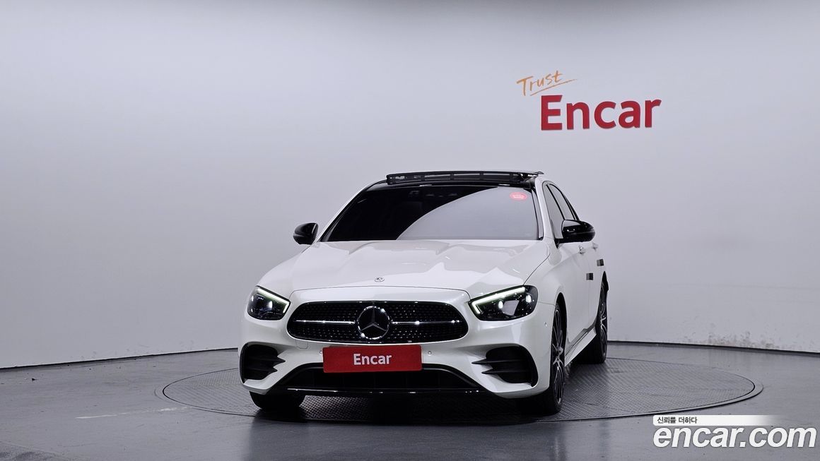 Mercedes-Benz E-Class E350 4MATIC AMG Line, 2023