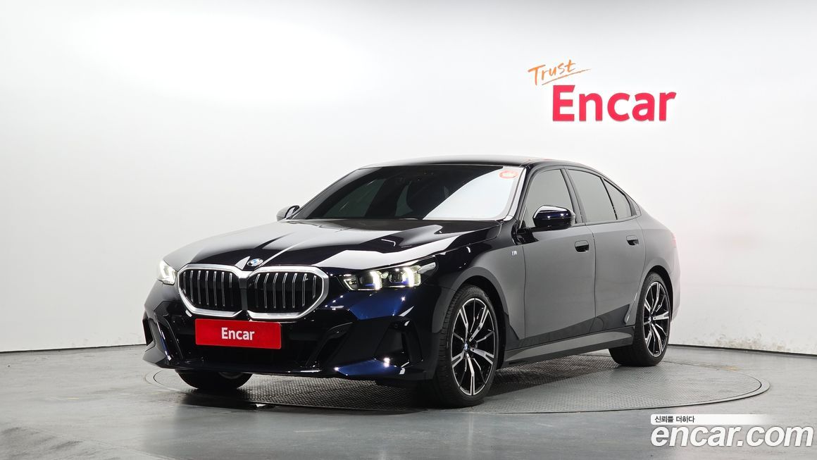 BMW 5-Series 530i xDrive M Sport, 2025