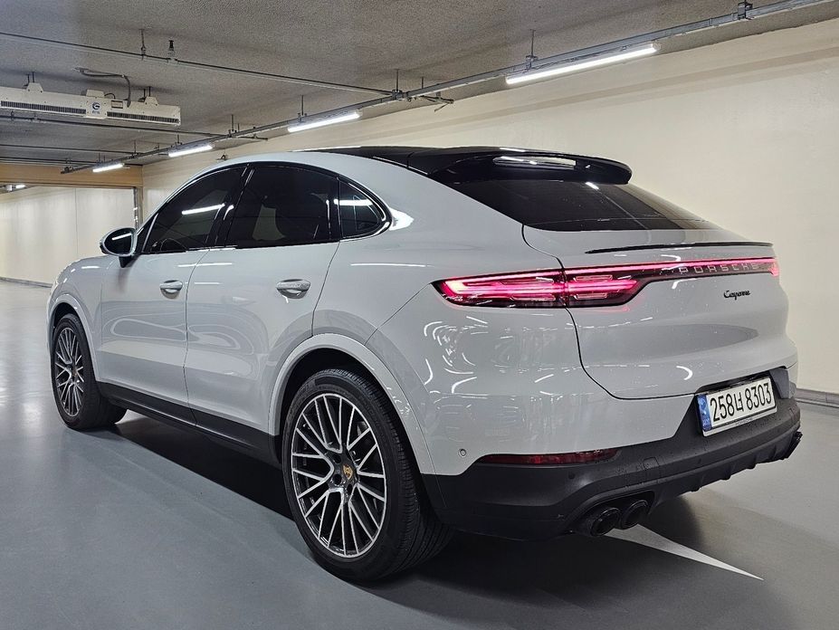 Porsche Cayenne 3.0 Coupe, 2022