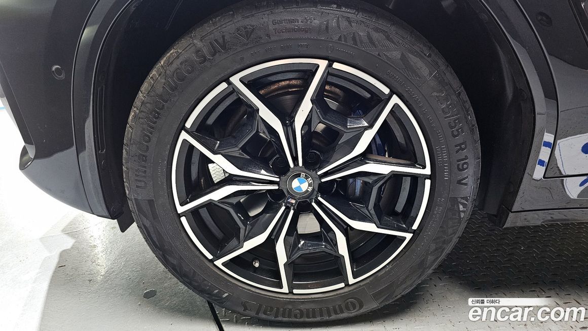 BMW X4 xDrive20i M Sport, 2023