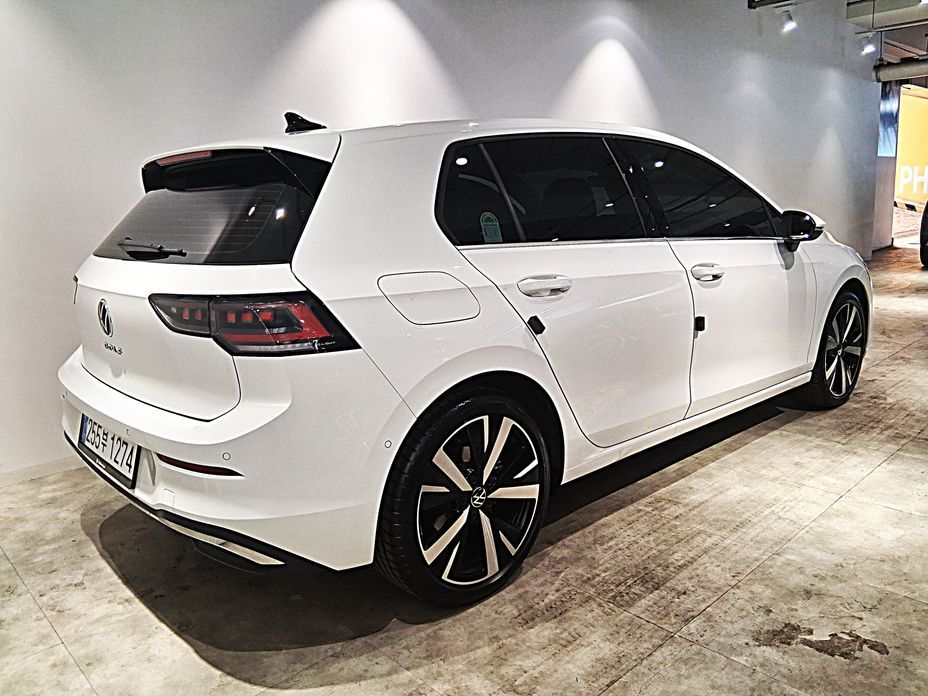 Volkswagen Golf 2.0 TDI Prestige, 2025