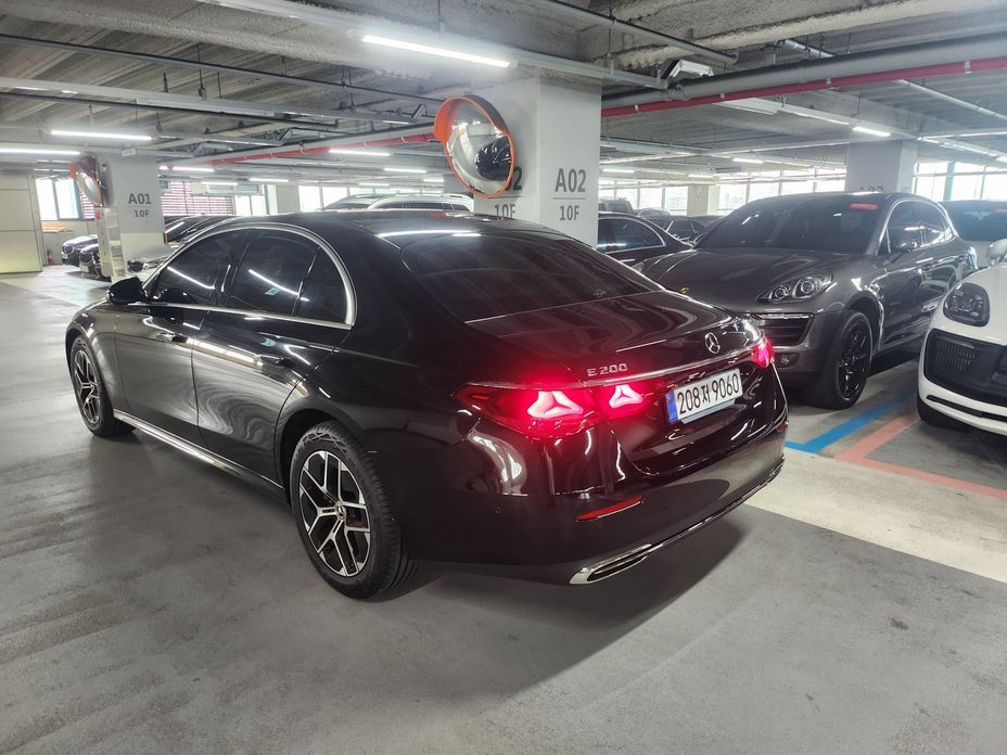 Mercedes-Benz E-Class E200 Avantgarde, 2026