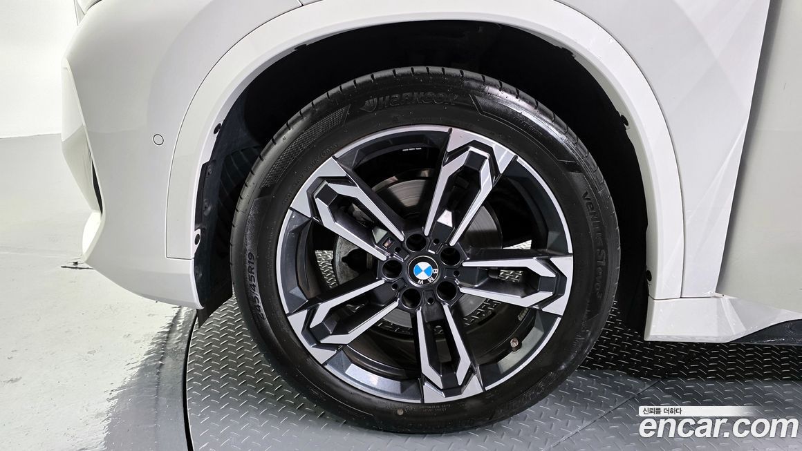 BMW X1 sDrive 20i M Sport, 2023