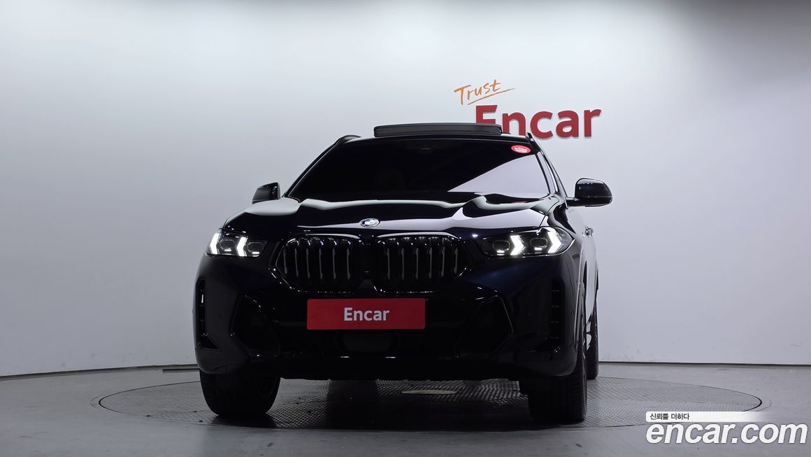 BMW X6 xDrive40i M Sport, 2025