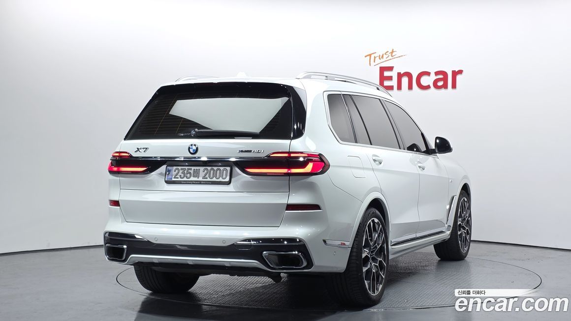 BMW X7 xDrive 40i M Sport 6STR, 2024