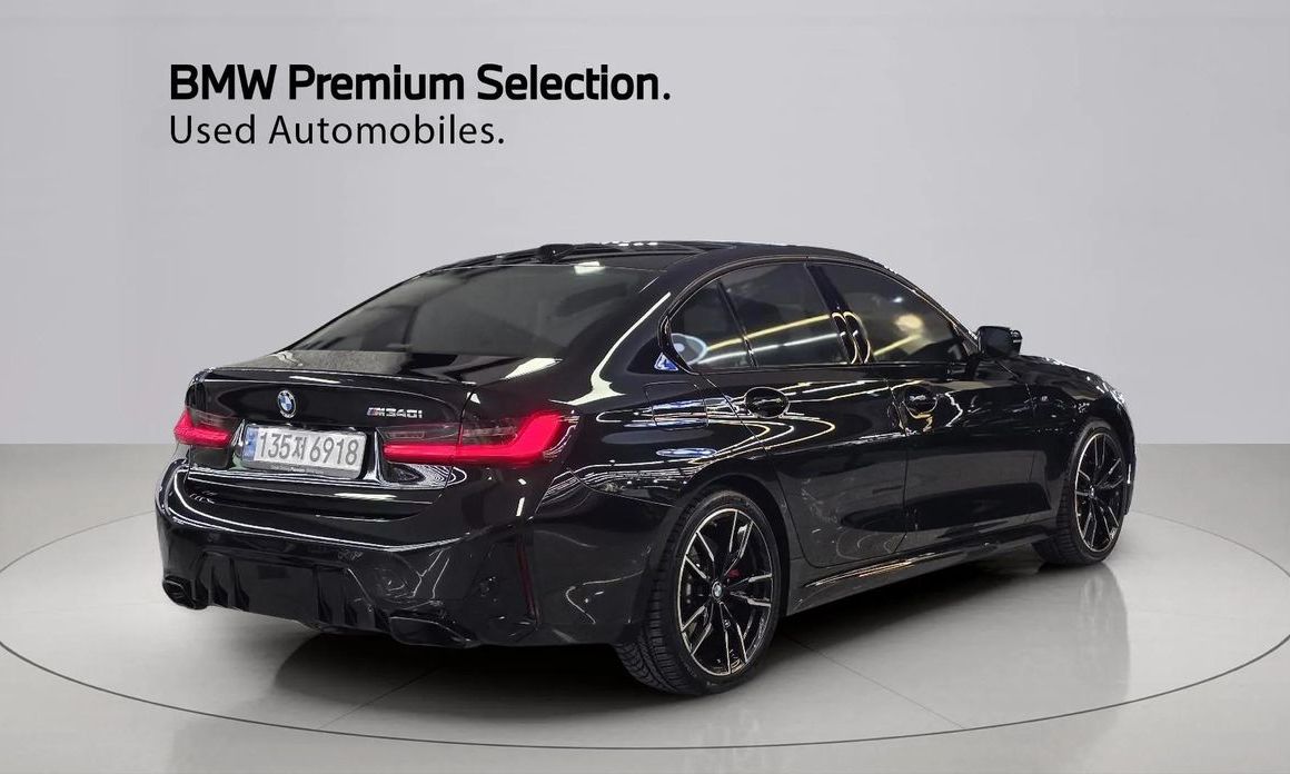 BMW 3-Series M340i Pro, 2024