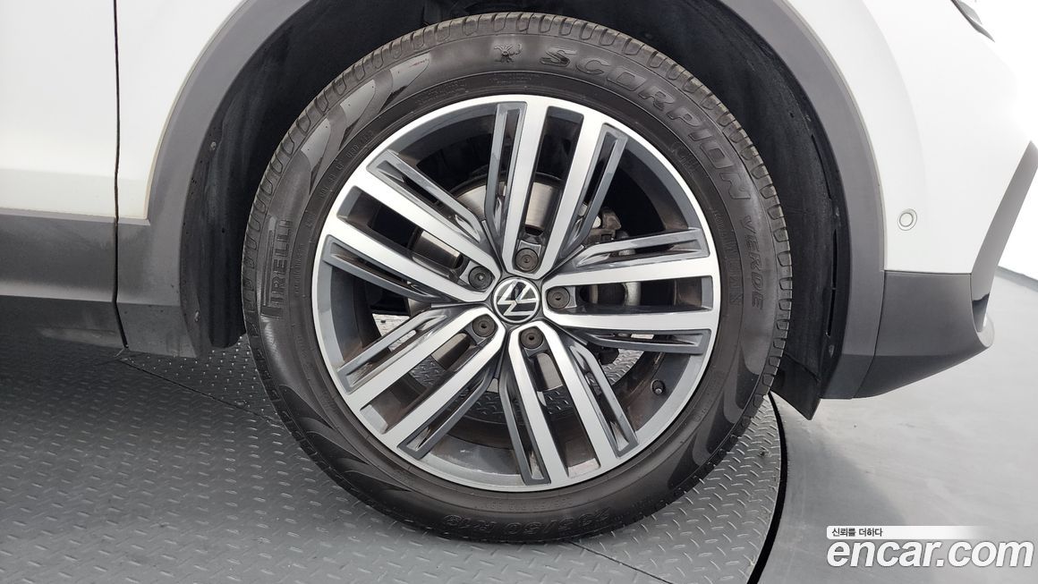 Volkswagen Tiguan 2.0 TDI Prestige, 2023