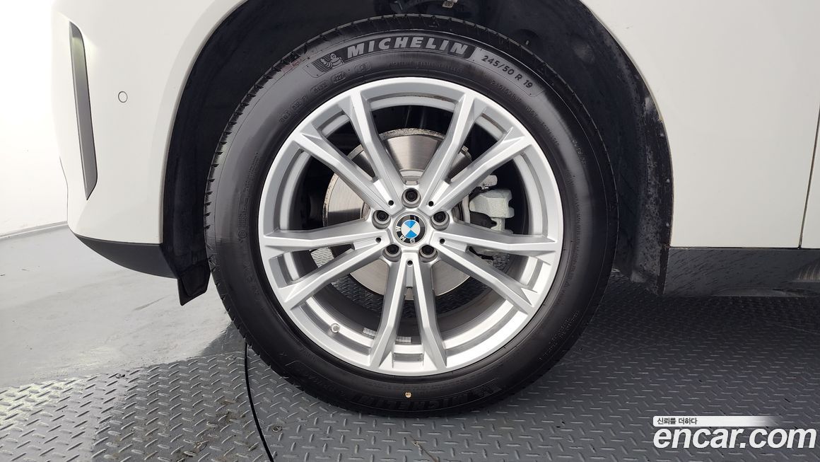 BMW X3 xDrive 20, 2025