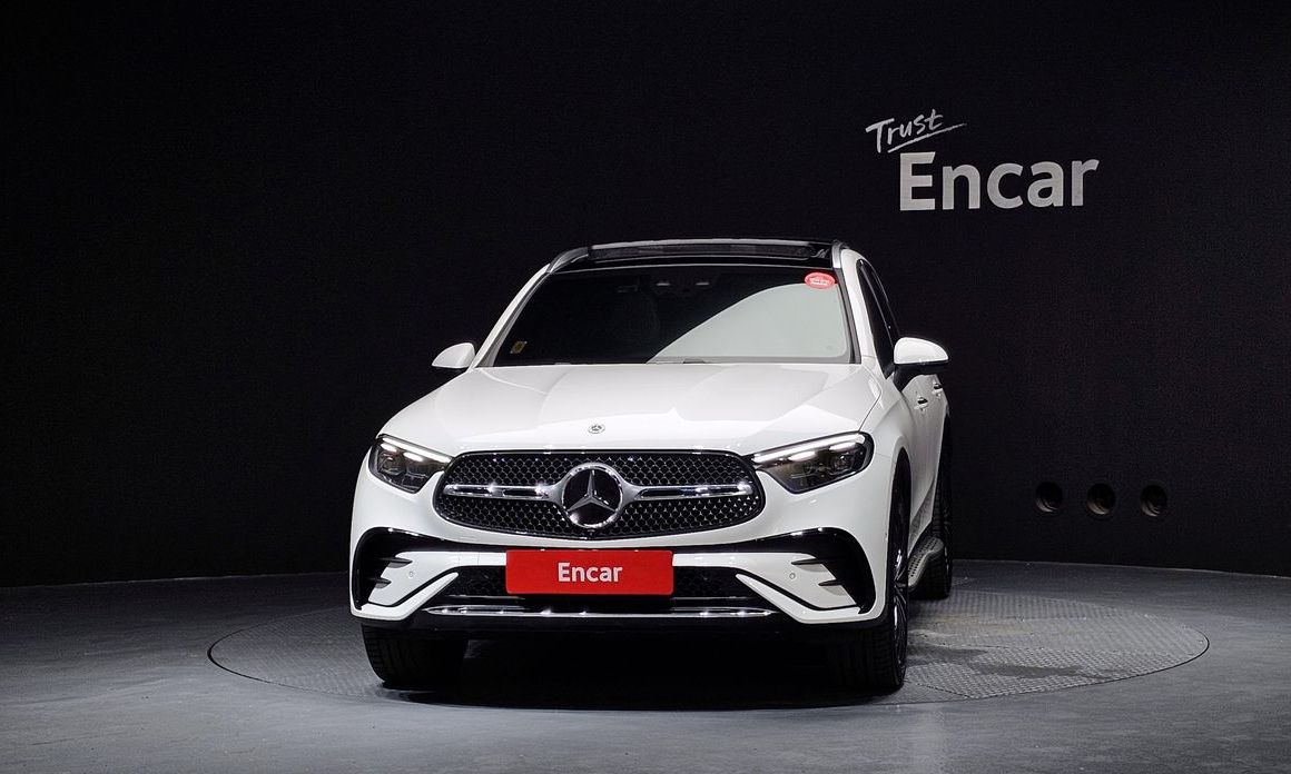 Mercedes-Benz GLC-Class GLC300 4MATIC AMG Line, 2026