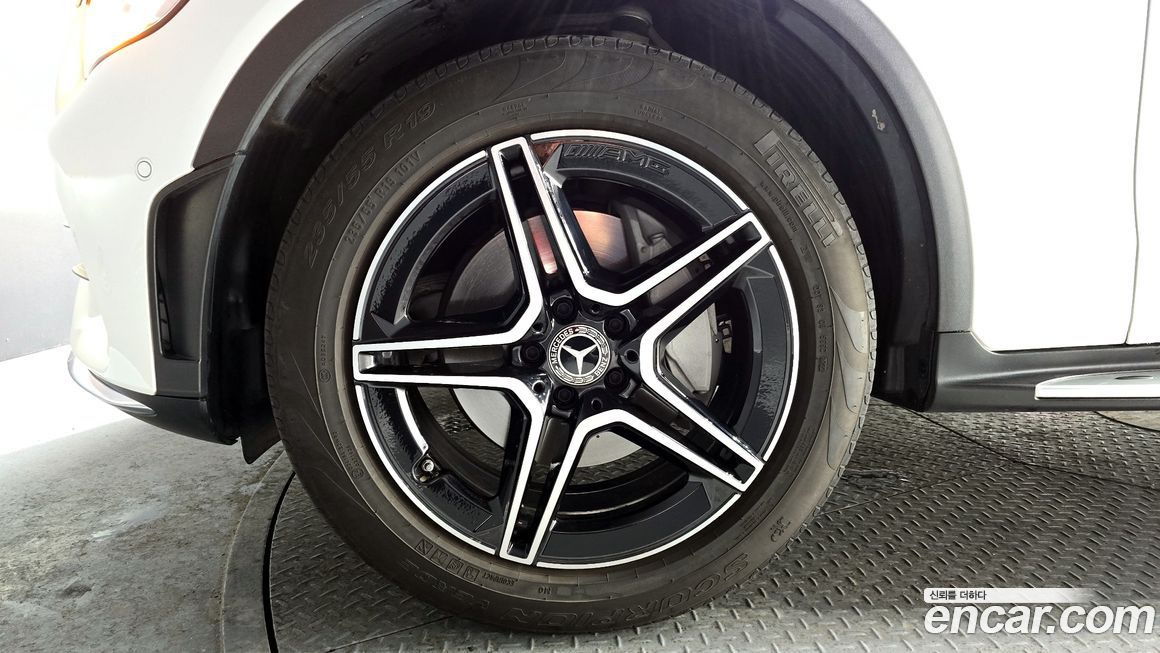 Mercedes-Benz GLC-Class GCL300 4MATIC Coupe, 2023