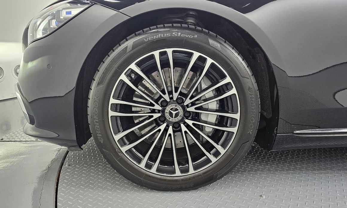 Mercedes-Benz S-Class S450 d 4MATIC, 2024