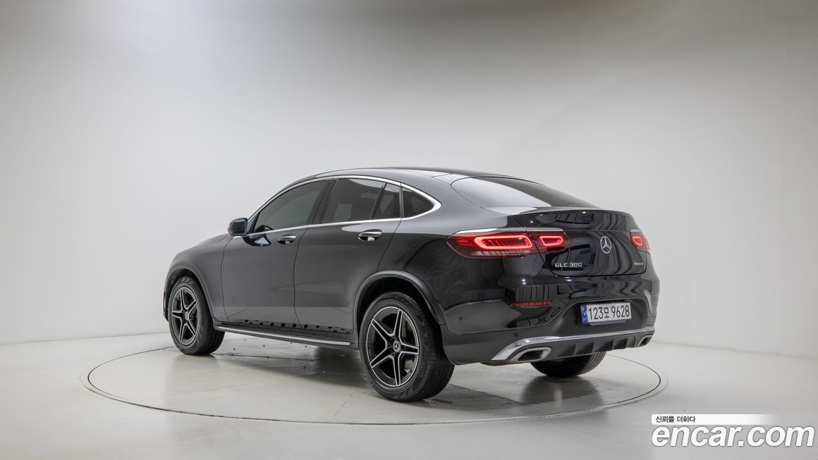 Mercedes-Benz GLC-Class GCL300 4MATIC Coupe, 2023
