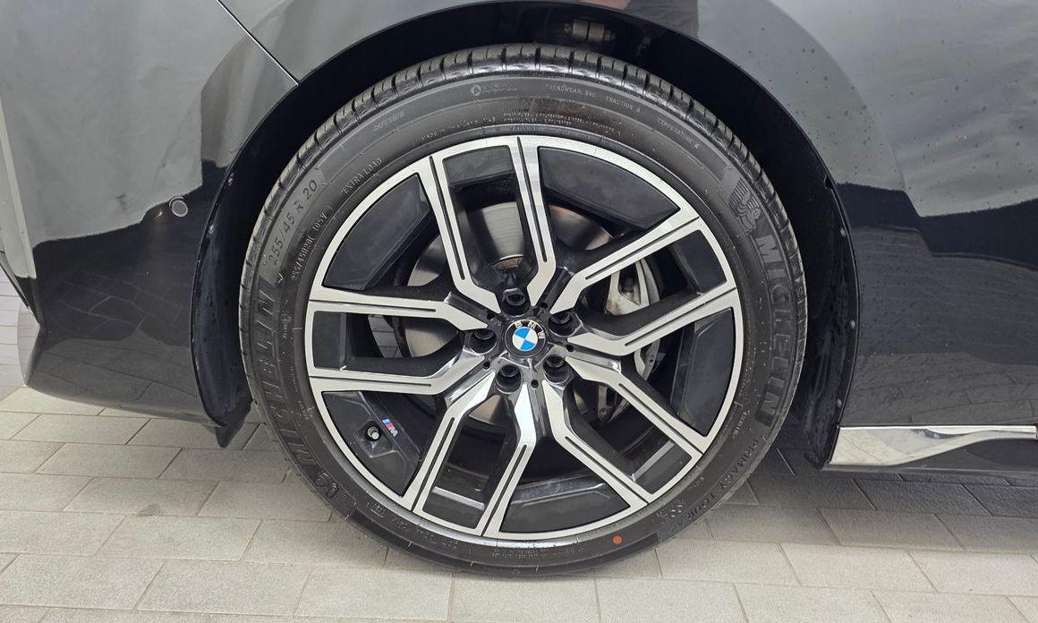 BMW 7-Series 740d xDrive M Sport, 2024