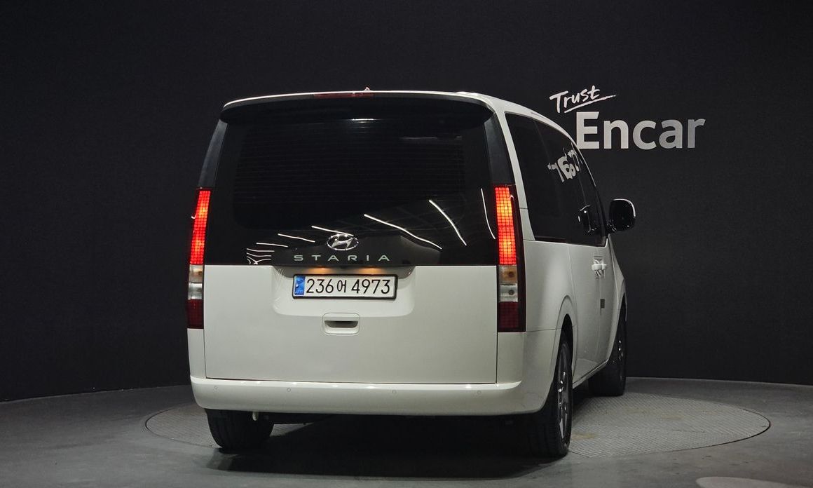 Hyundai Staria Tourer 9-Seater, 2024