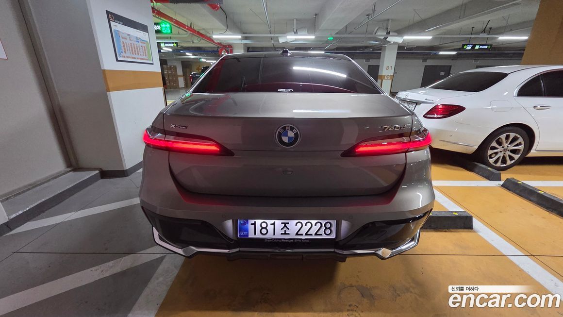 BMW 7-Series 740d xDrive M Sport, 2025