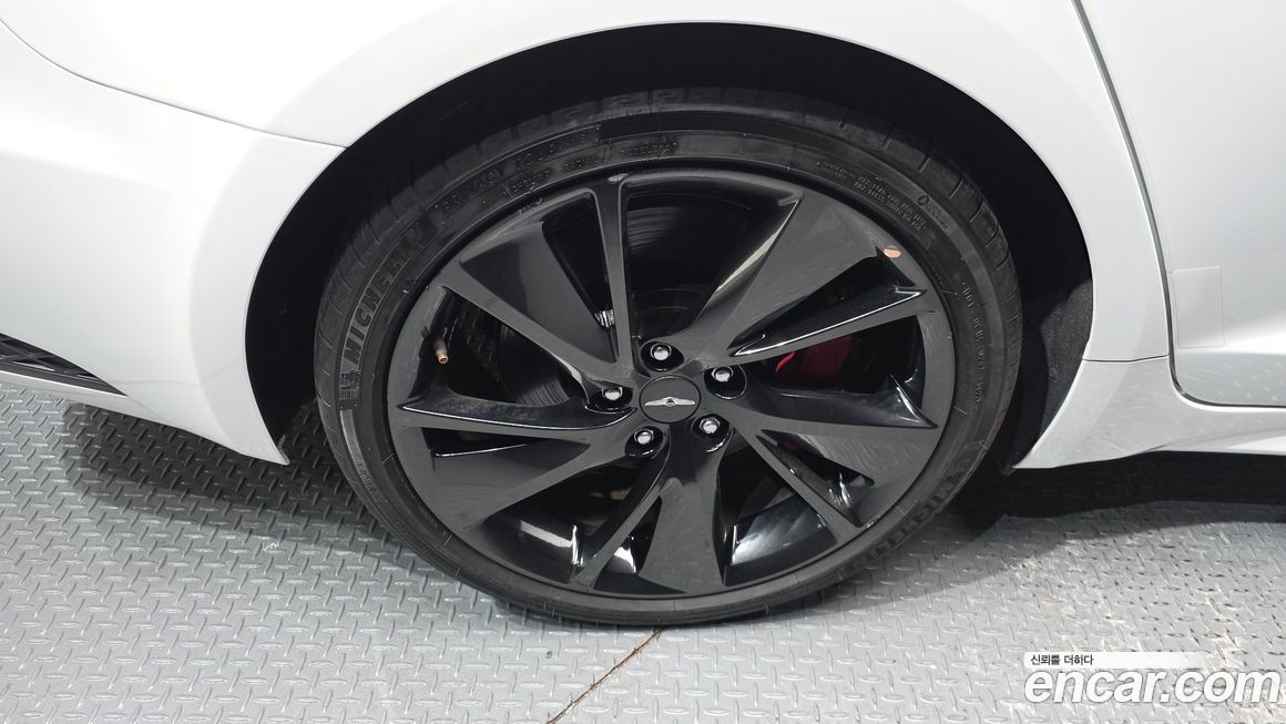 Genesis G70 Gasoline 2.0T 2WD, 2022