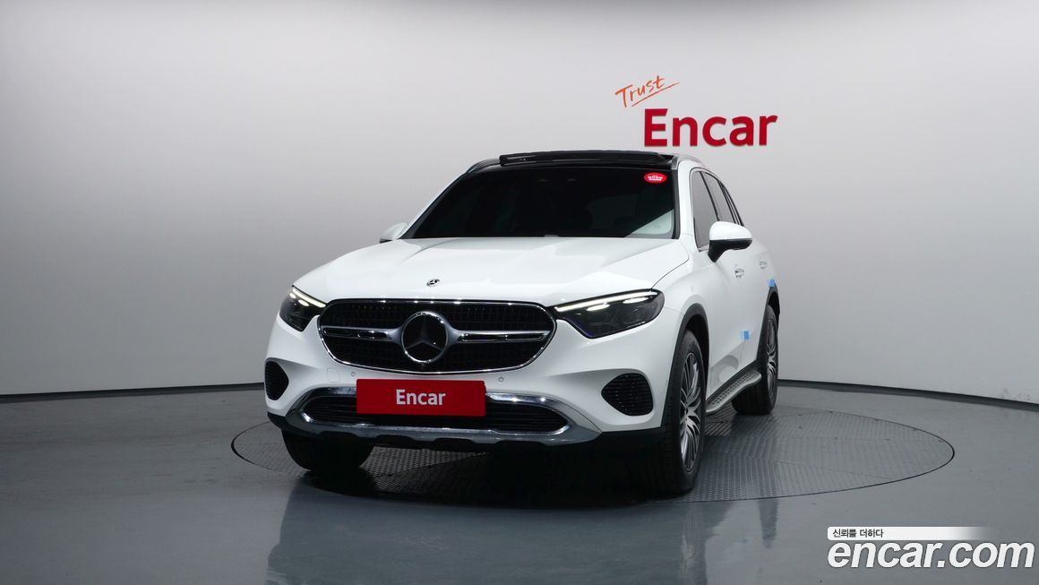 Mercedes-Benz GLC-Class GLC 300 4MATIC Avantgarde, 2025