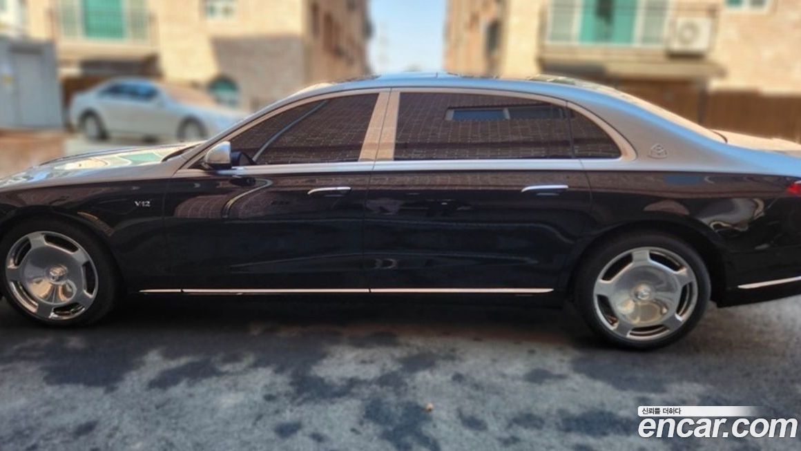 Mercedes-Benz S-Class Maybach S580 4MATIC, 2024