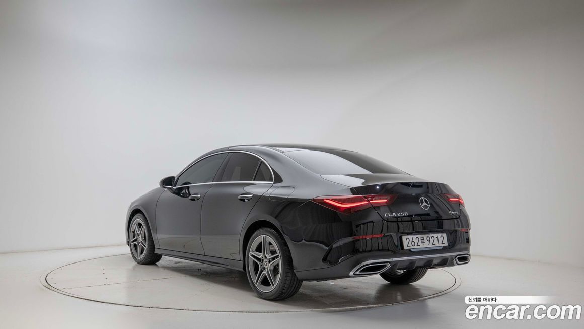 Mercedes-Benz CLA-Class CLA250 4MATIC, 2025