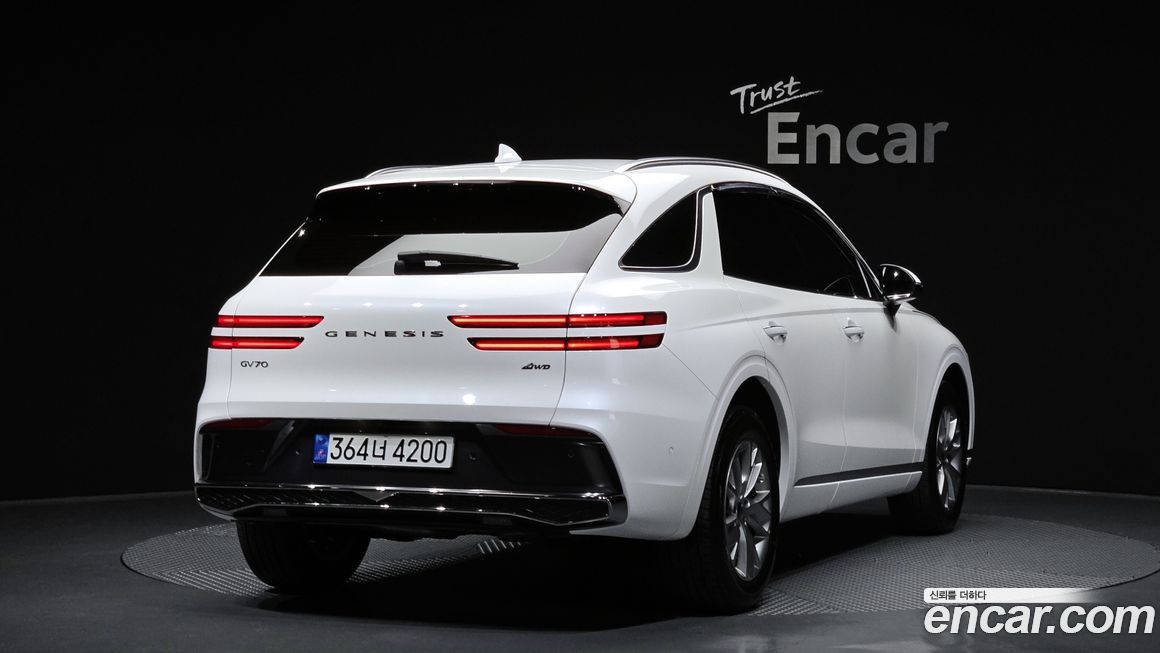 Genesis GV70 2.5T Gasoline AWD, 2025