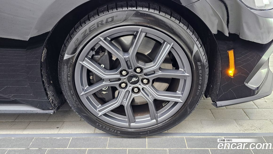 Ford Mustang 2.3 Ecoboost Premium Convertible, 2024