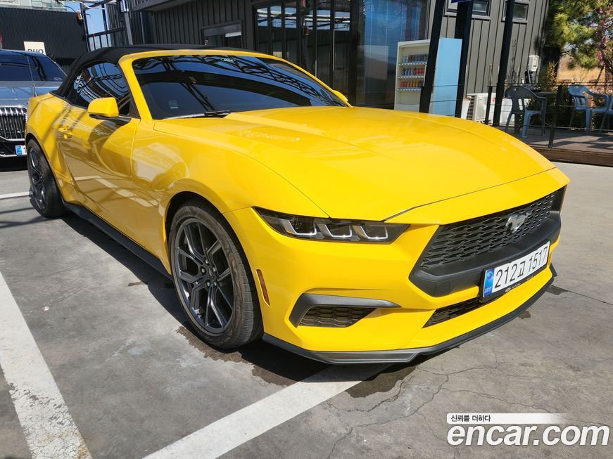 Ford Mustang 2.3 Ecoboost Premium Convertible, 2025