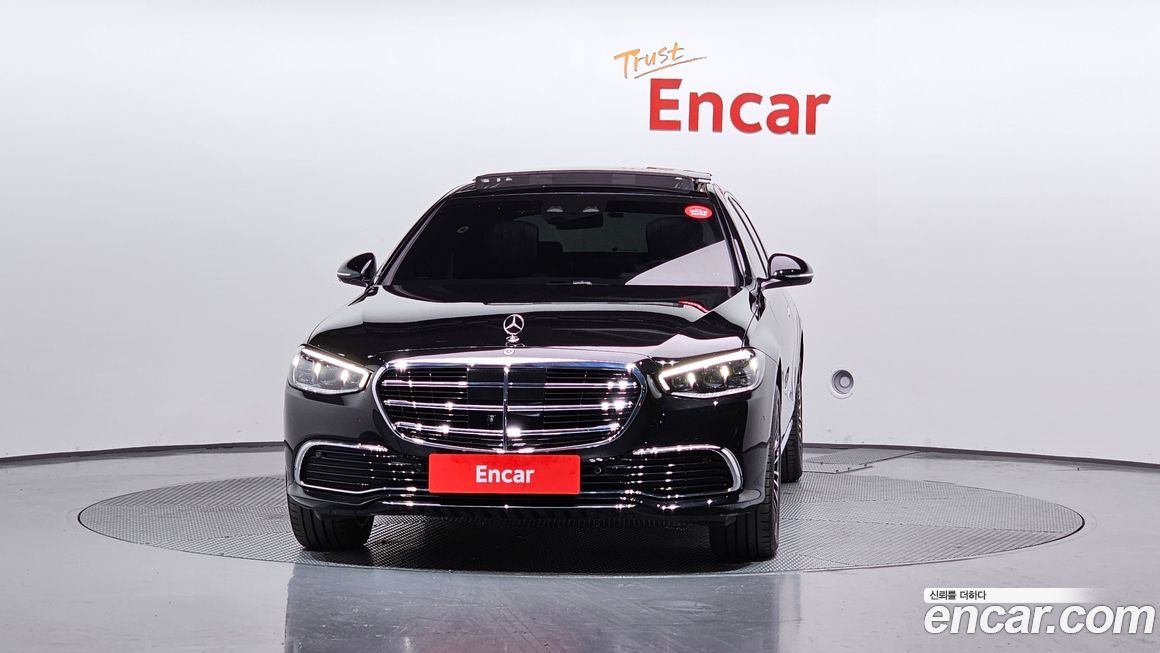 Mercedes-Benz S-Class S350 d 4MATIC, 2025