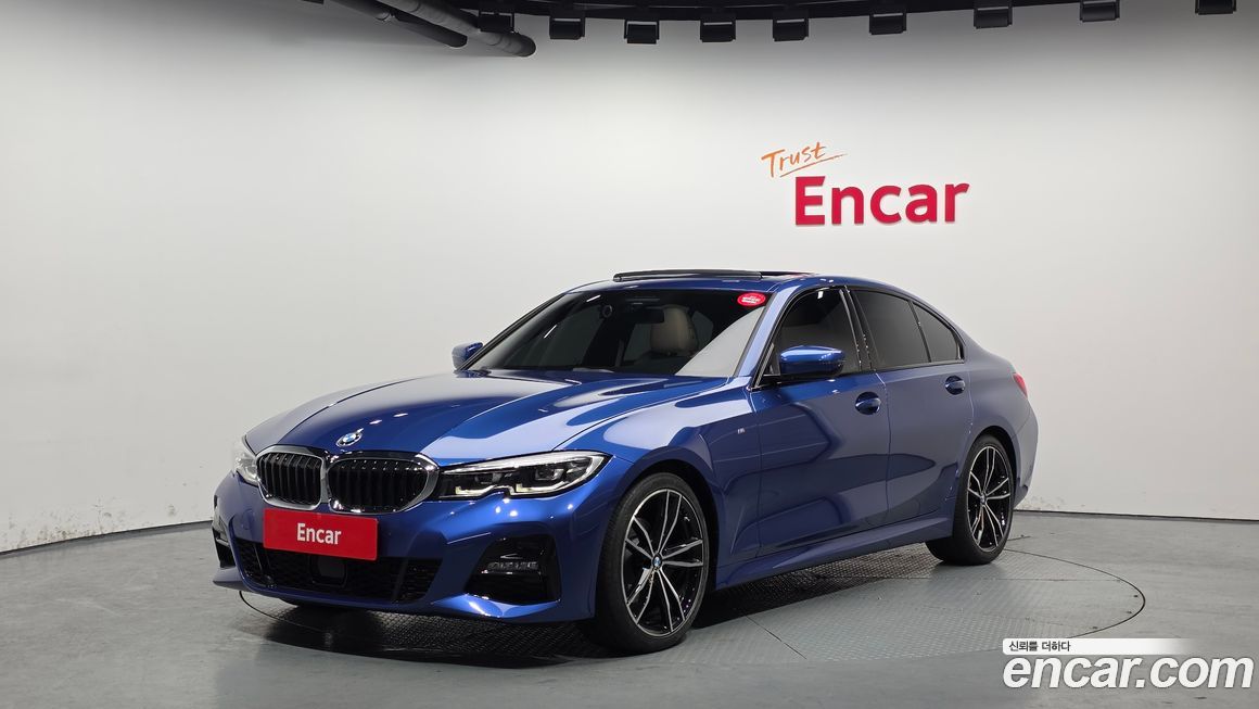 BMW 3-Series 320i M Sport, 2022