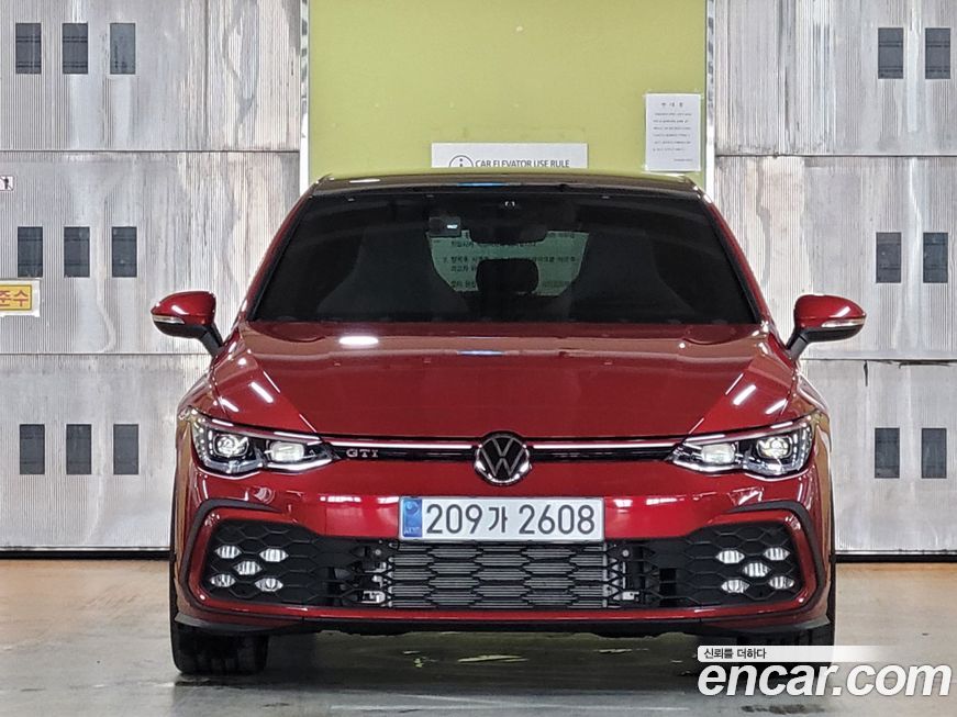 Volkswagen Golf 2.0 GTI, 2023