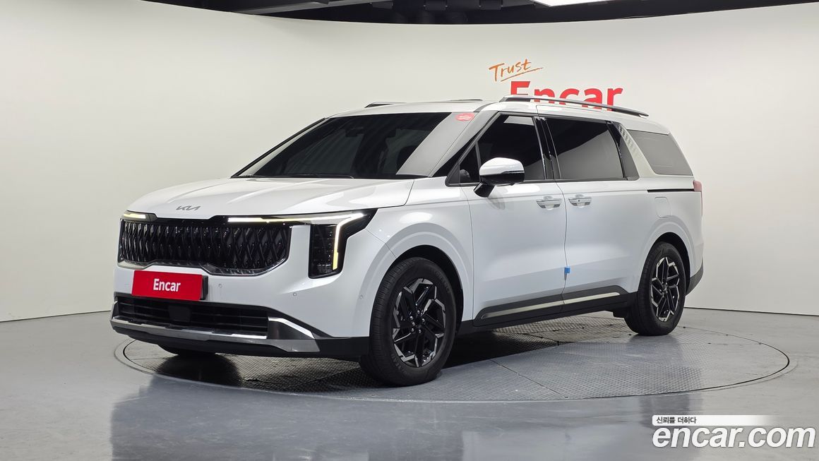 Kia Carnival 9-Seater Noblesse, 2024