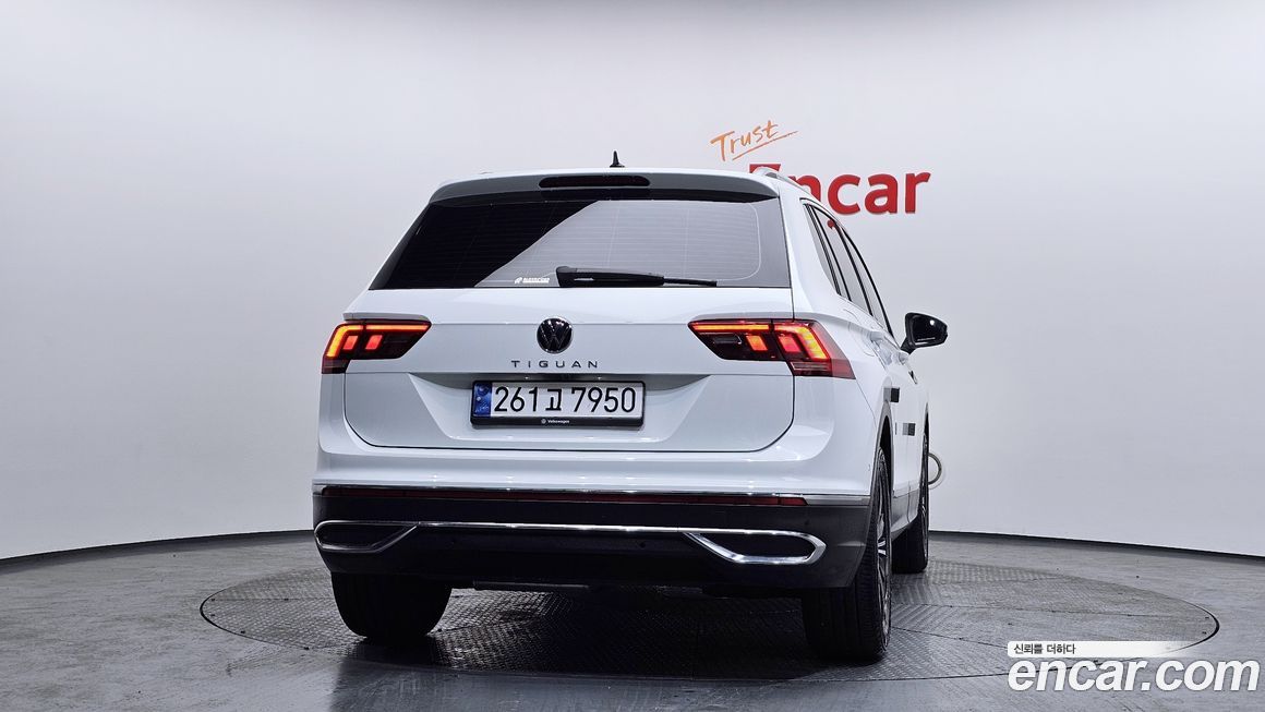 Volkswagen Tiguan 2.0 TDI Premium, 2023