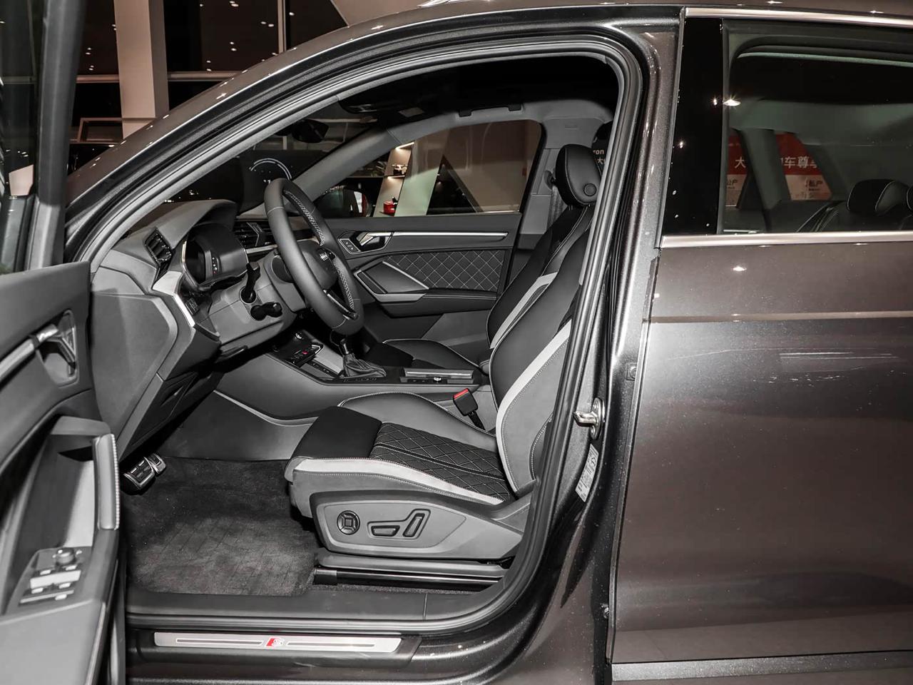 Audi Q3 Quattro 45 TFSI