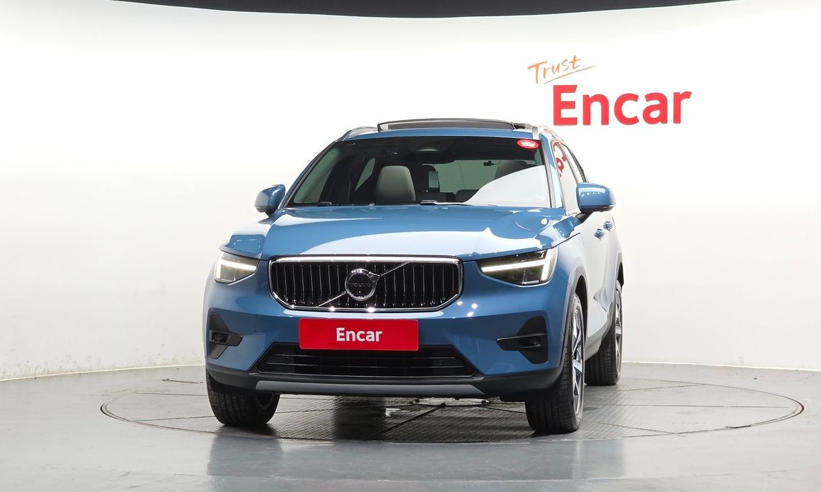 Volvo XC40 B4 Ultimate Bright, 2023