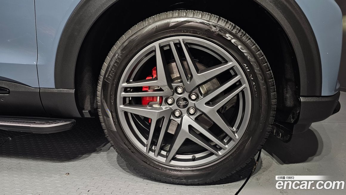 Ford Explorer 2.3 ST-Line 4WD, 2025