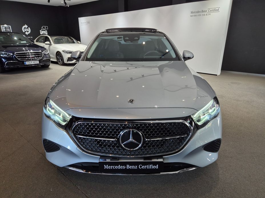 Mercedes-Benz E-Class E200 Avantgarde, 2025
