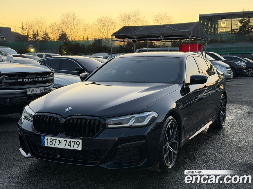 BMW 5-Series 530i M Sport Package, 2022
