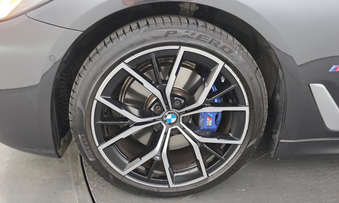 BMW 5-Series 530i M Sport Package, 2022