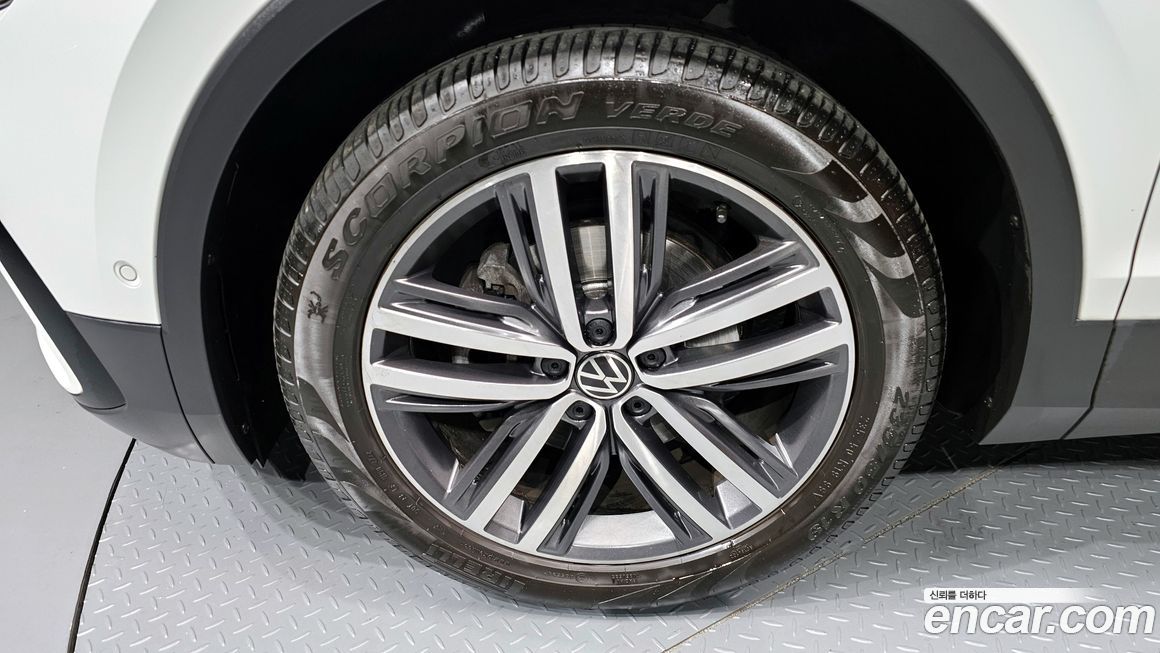 Volkswagen Tiguan 2.0 TDI Prestige, 2023