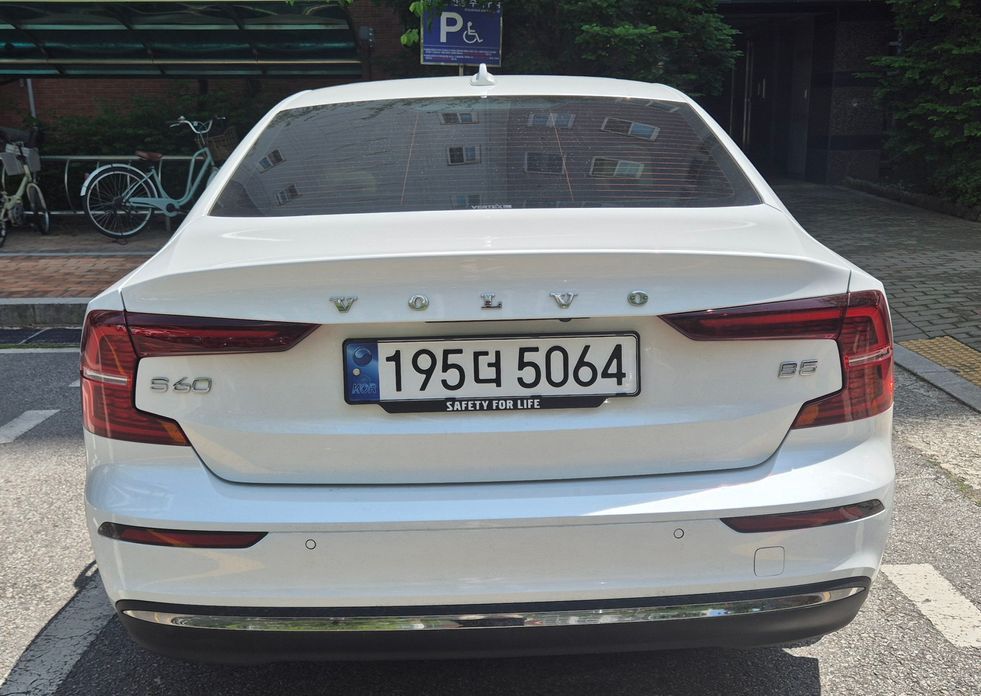 Volvo S60 B5 Ultimate Bright, 2024