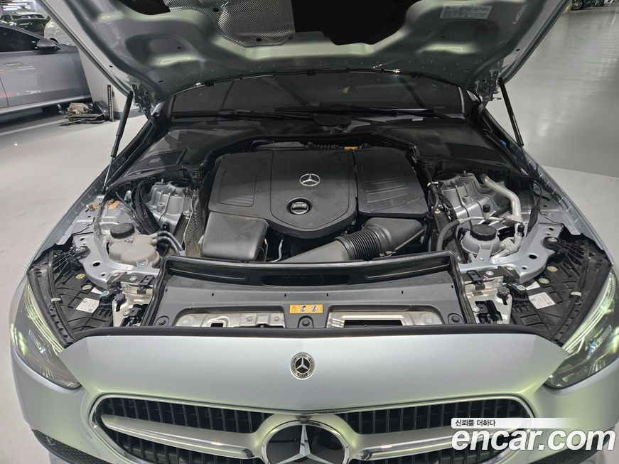 Mercedes-Benz C-Class C300 4MATIC Avantgarde, 2023