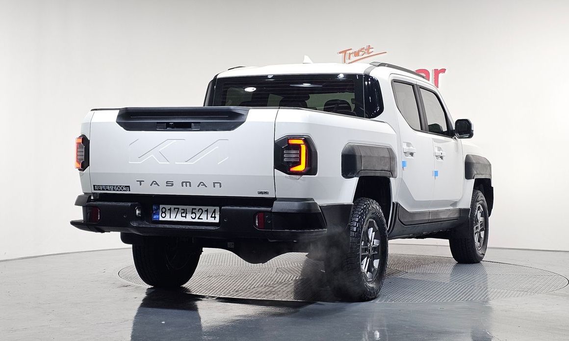 Kia Tasman 2.5T Gasoline 4WD, 2026
