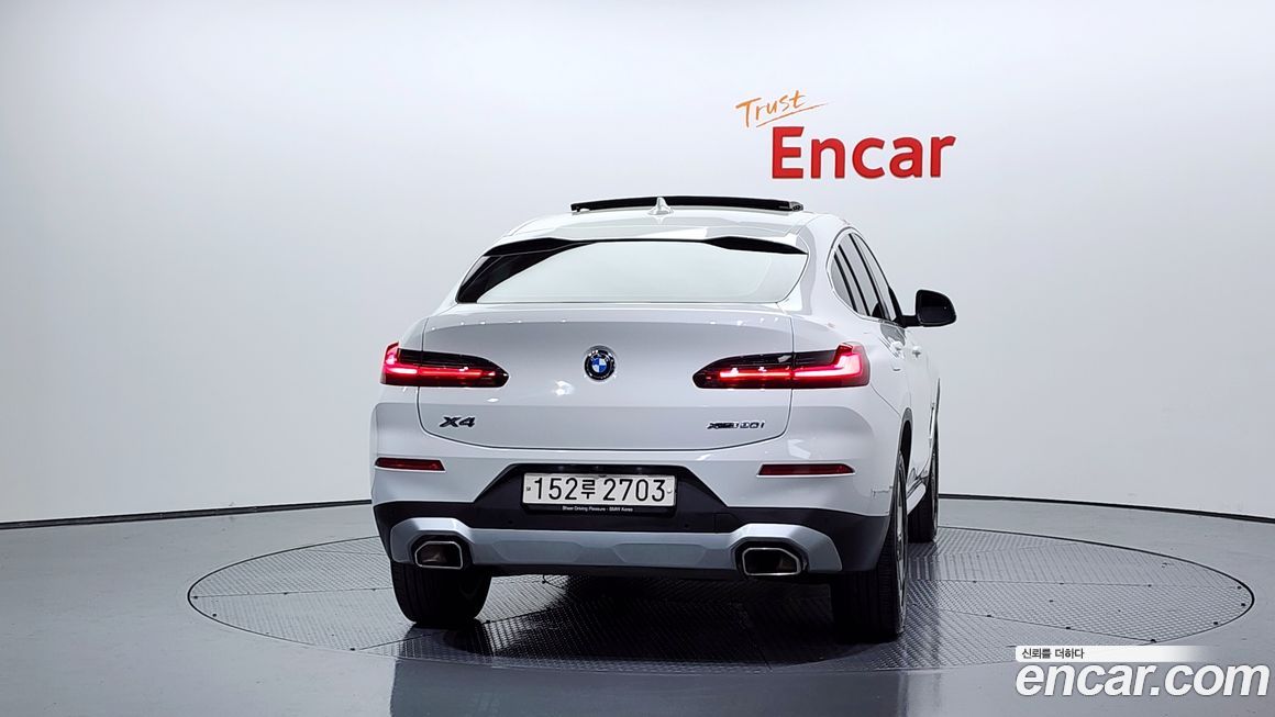 BMW X4 xDrive20i xLine, 2022