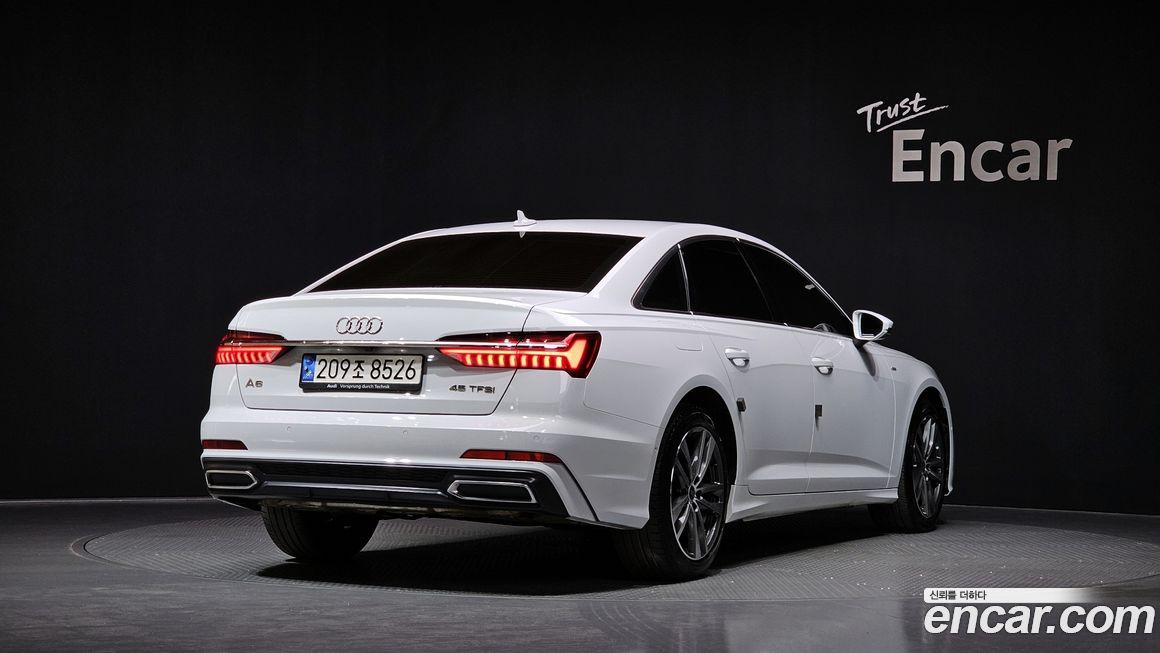Audi A6 45 TFSI Premium, 2021