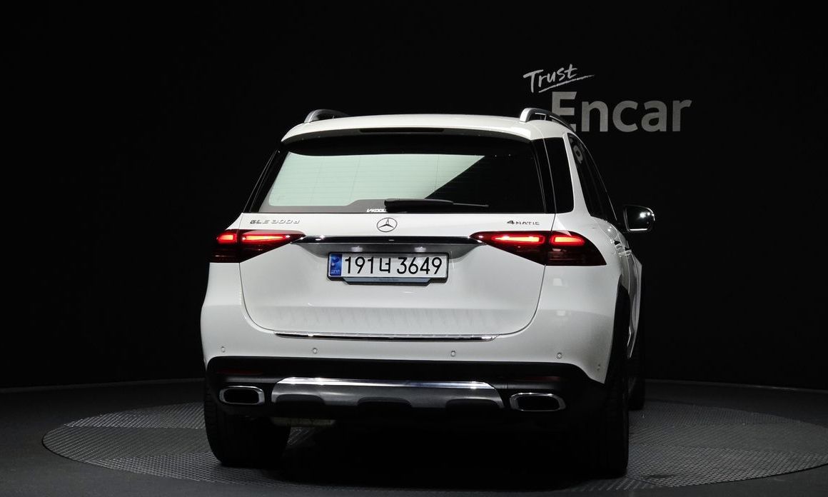 Mercedes-Benz GLE-Class GLE300d 4MATIC, 2024