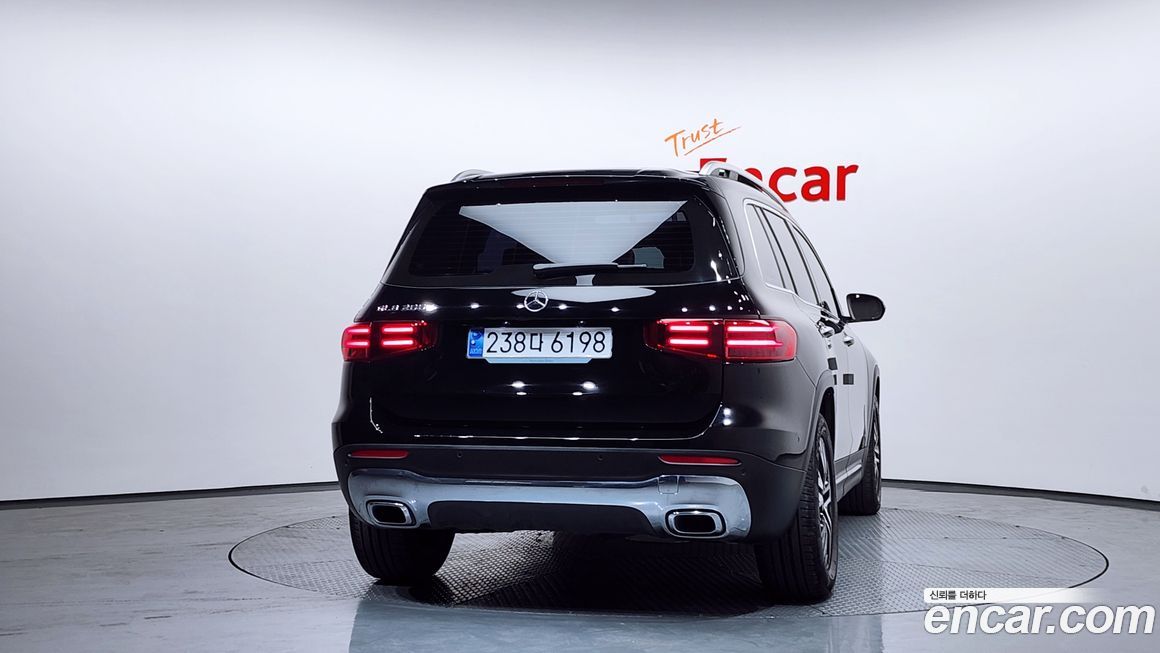 Mercedes-Benz GLB-Class GLB200 d, 2024